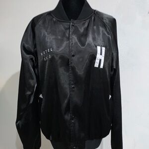 Hotel 1171 size medium black jacket great condition
